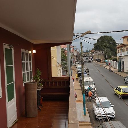 Residencial Avenida Geovanni サントメ エクステリア 写真