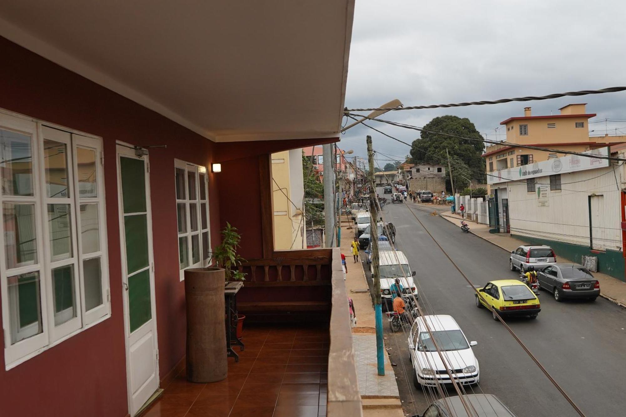 Residencial Avenida Geovanni サントメ エクステリア 写真